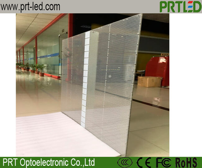 Muro de video con pantalla de cristal de alta transparencia con panel de 500 X 1000 Mm / 1000 X 1000 Mm (P10.4)