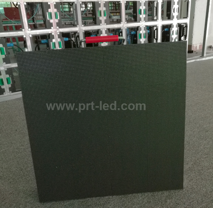 Pantalla LED de video de alquiler para exteriores / interiores con módulo de diseño frontal magnético P3.91, P4.81, P6.25